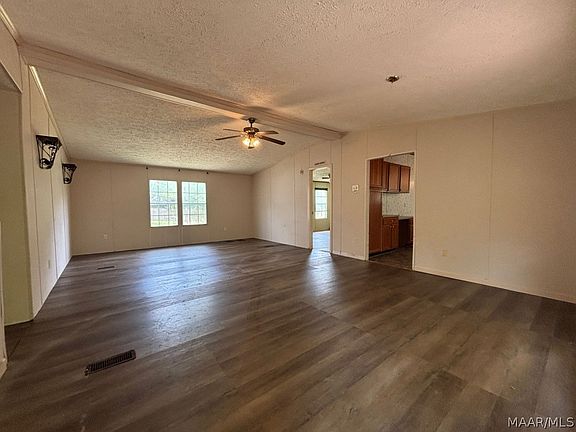 4th image of 35 Callon St