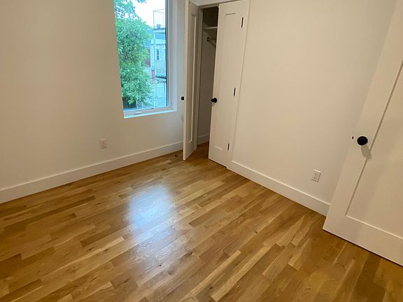 4th image of 1745 E 13th St #1