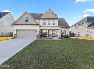 405 Sea Buoy Ln, Sneads Ferry, NC 28460