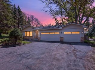 6929 Glenwood Ave, Golden Valley, MN 55427