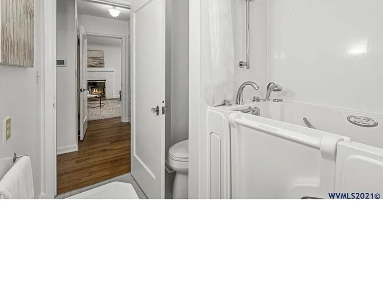 1030 16th St NE — Photo 20