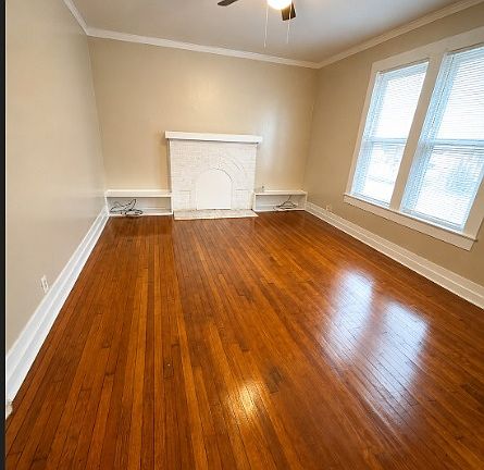 4th image of 4325 Woodlawn St