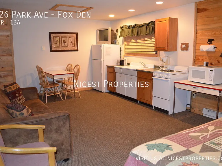 926 Park Ave #FOX DEN — Photo 9