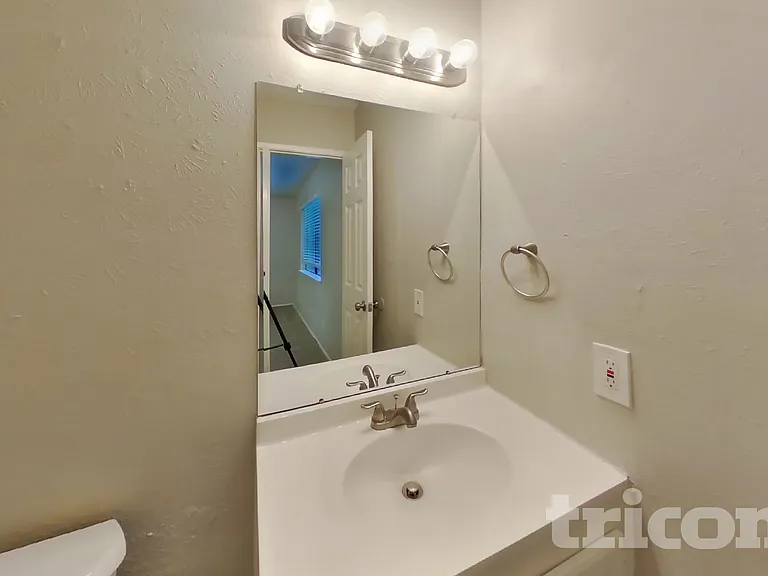 1610 Pilot Way — Photo 7