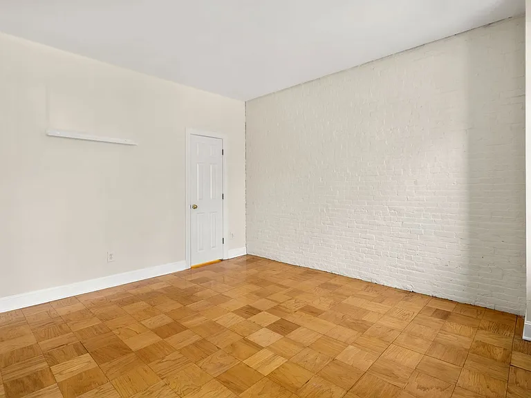 21 Bowdoin St #2C — Photo 8