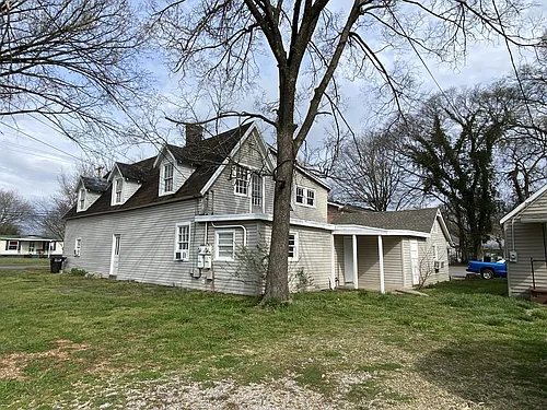 604 N Maple St #2 Photo 1