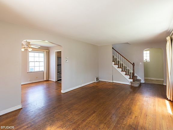 2nd image of 350 Marshall Ave