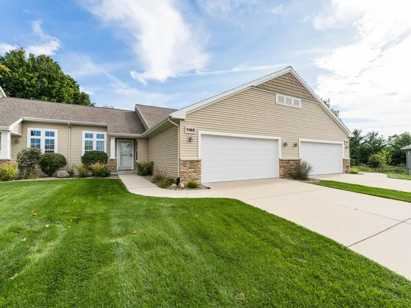 1165 S Village Cir, Kalamazoo, MI 49009
