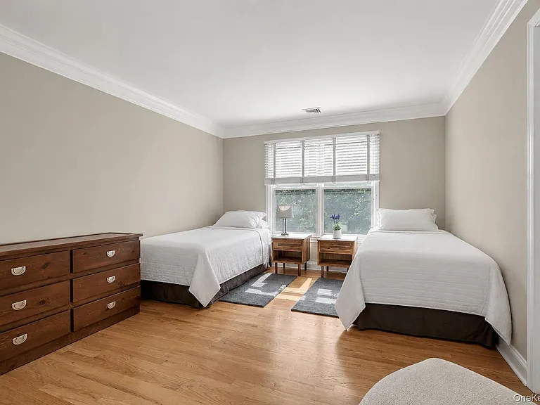 49 Miller Cir — Photo 23