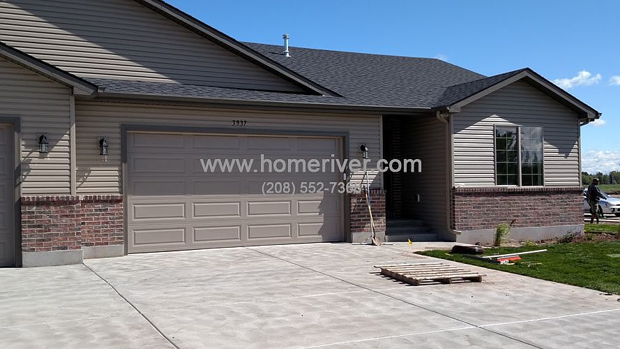 1st image of 3937 E Marble Dr