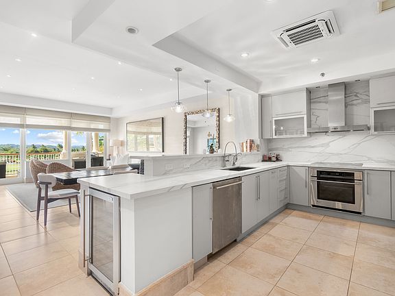 2nd image of 500 Plantation Dr #1-205