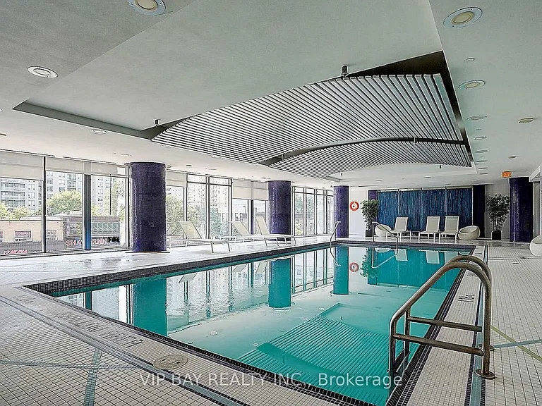 5162 Yonge St #LPH308 — Photo 4