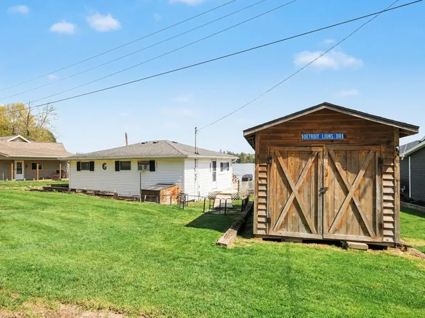 13351 Clausen Rd, Trufant, MI 49347