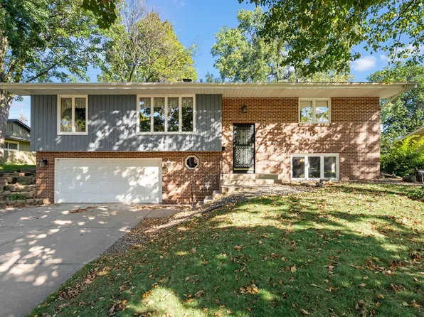 2025 Argonne Dr NE, Columbia Heights, MN 55421