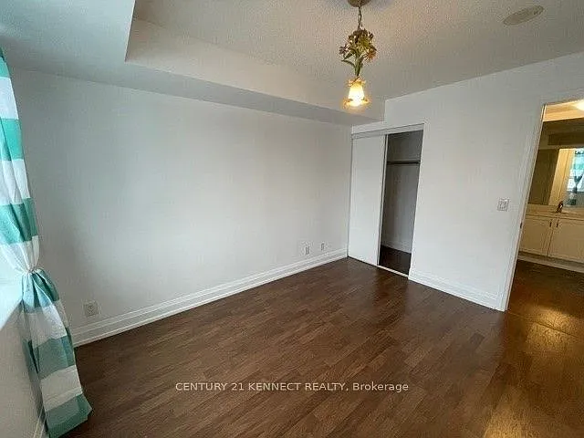 1070 Sheppard Ave W #418 — Photo 11