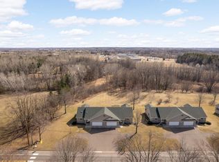 7973 15th St N, Oakdale, MN 55128