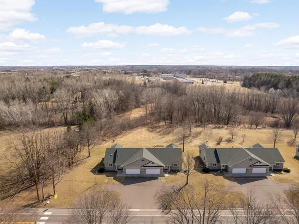 7973 15th St N, Oakdale, MN 55128