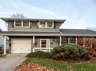 105 Dalewood Dr, Amherst, NY 14228