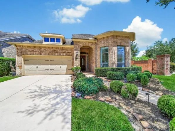 6523 Monrovia Ln, Sugar Land, TX 77479