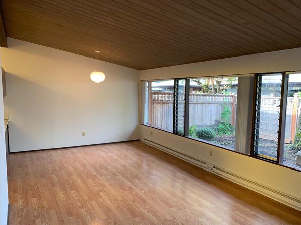 208 Main Ave N APT 5