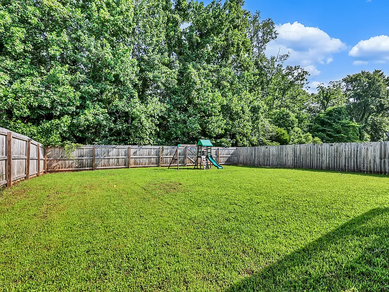 438 Mattingly Dr — Photo 29