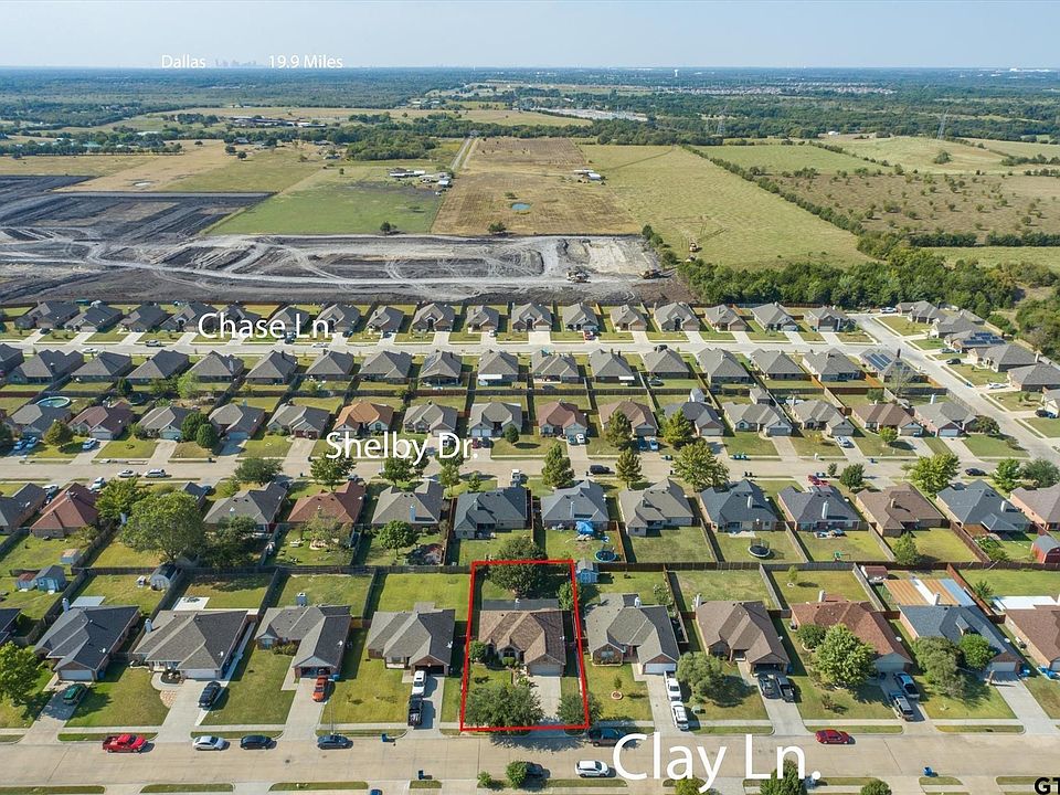 1st image of 1225 Clay Ln