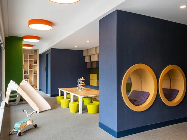 311 11th Avenue image 13 of 25