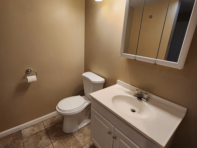 506 N Fern Ave — Photo 14