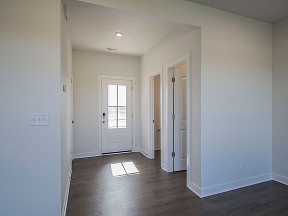 4th image of 271 Applegate Dr Lot 197