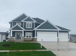 6566 Norski Ct, Windsor, WI 53598