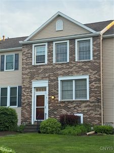 8146 Verbeck Dr, Manlius, NY, 13104