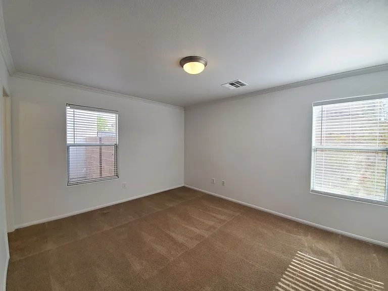 11051 Alora St — Photo 7