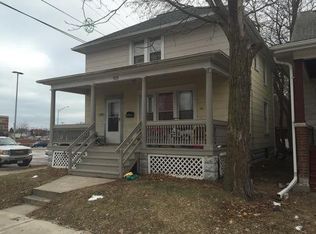 915 63rd St, Kenosha, WI 53143