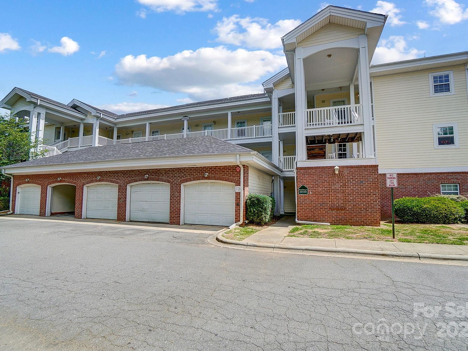 8911 Meadow Vista Rd, Charlotte, NC 28213 Zillow