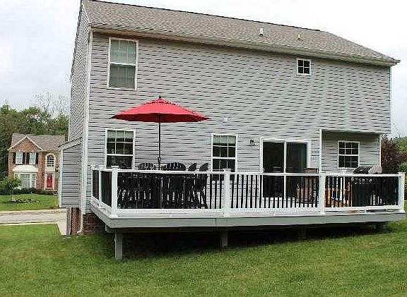 2nd image of 118 Bradford Square Dr
