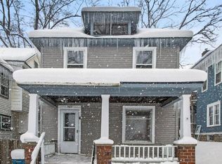 903 Walwood Pl, Kalamazoo, MI