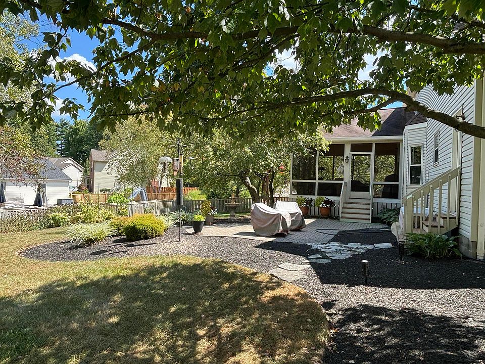 2nd image of 1034 Caroway Blvd