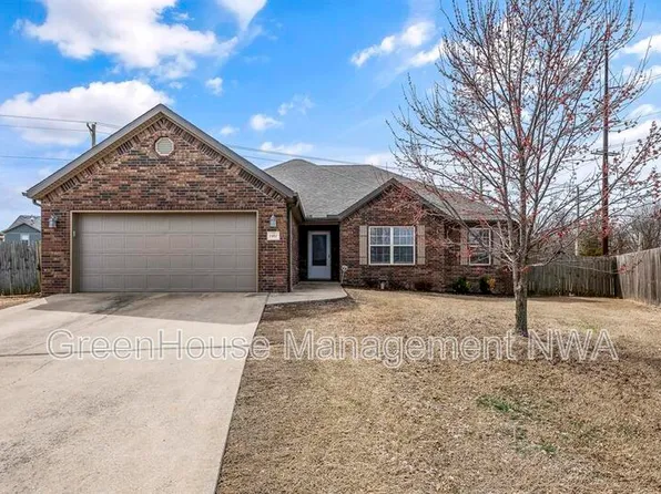2907 Tanglewood Ave, Bentonville, AR 72712