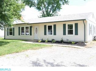 276 Fairview Dr, Sunbury, OH