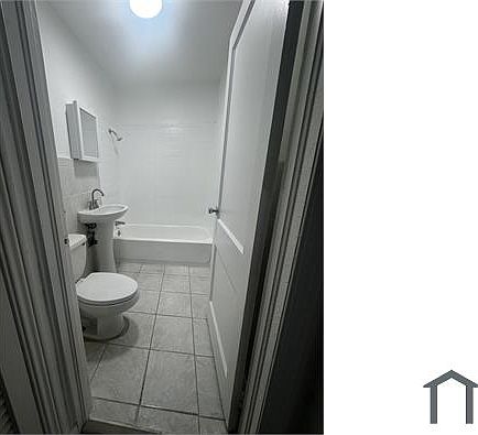 5th image of 737 19th St #2