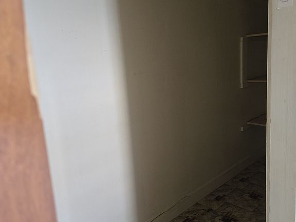 5th image of 159 Walnut St #2