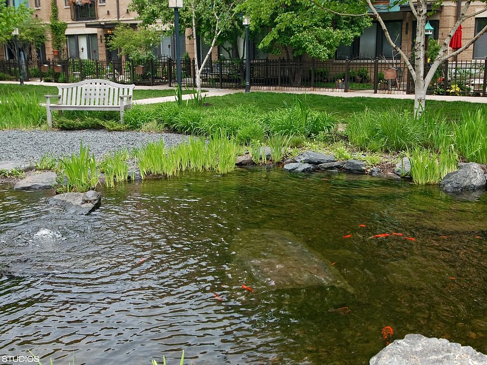 Beautiful secluded mini park