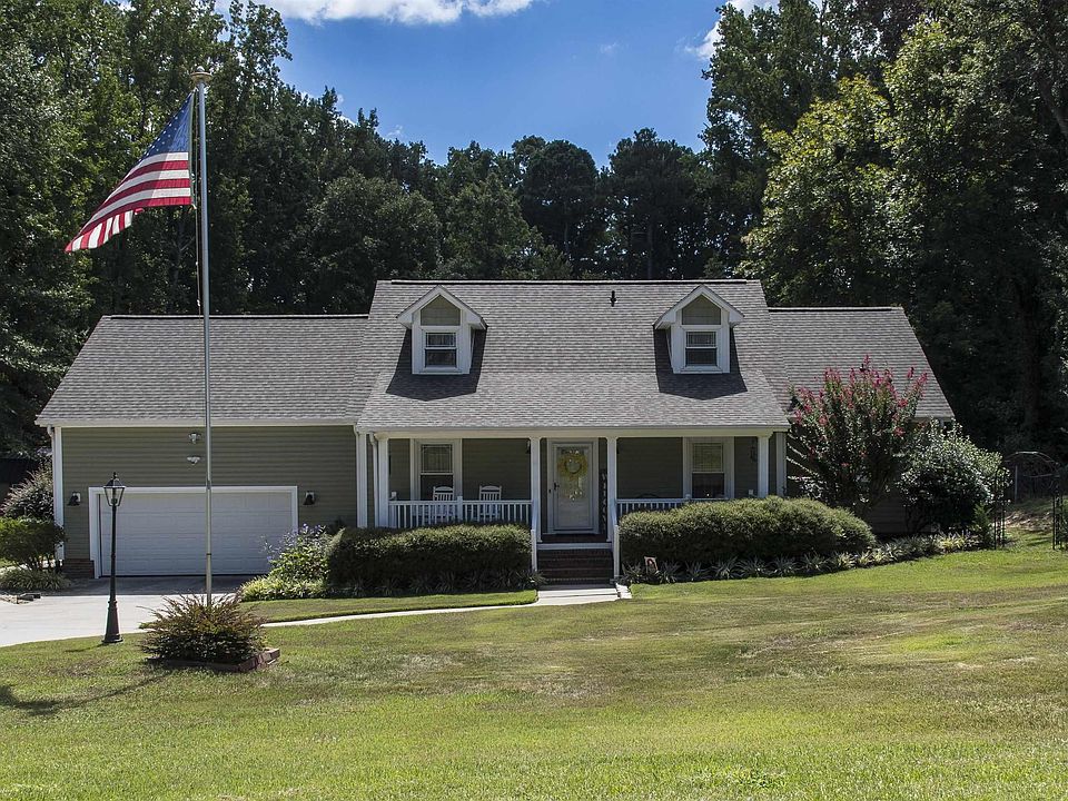 1st image of 111 Woodbay Dr