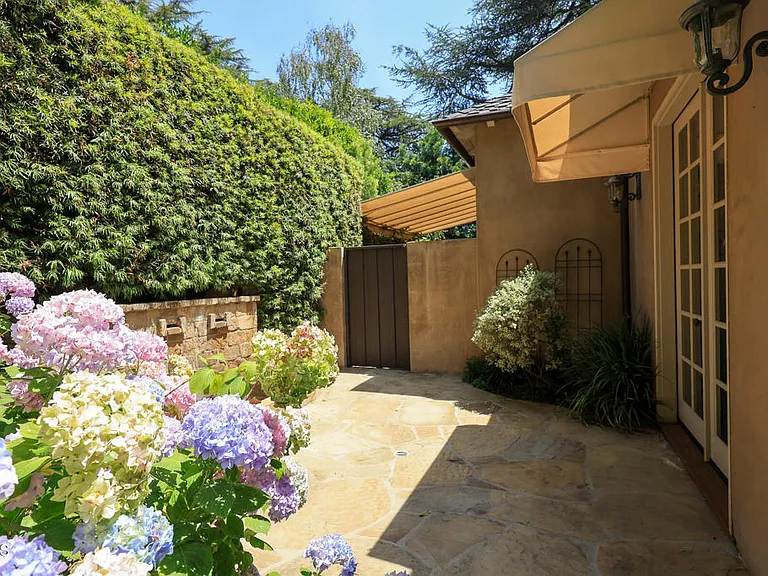 1925 Tondolea Ln — Photo 46