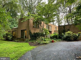 11522 Woodland Dr, Lutherville Timonium, MD 21093
