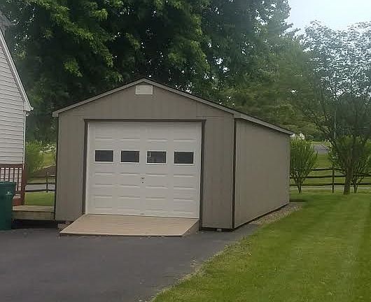 4th image of 396 Mundy Ct