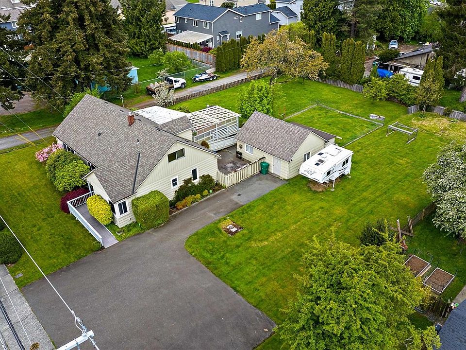 1st image of 4725 212th St SW