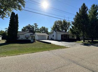 1151 & 1151B Bittel St, Beloit, WI 53511