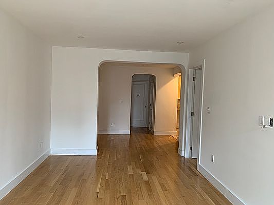 4th image of 330 E 63rd St APT 7J