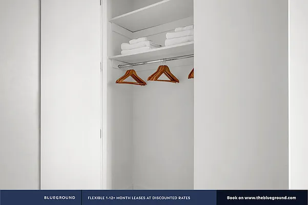 Rented by The Blueground | media 44